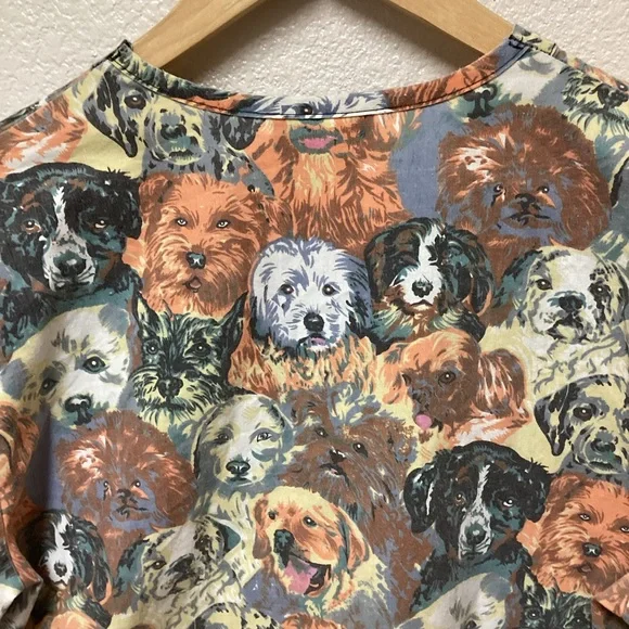 Med+Wear scrub vneck medical top dog - Picture 5 of 12